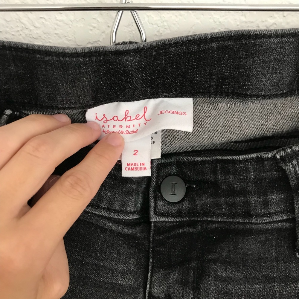 Distressed Maternity Skinny Jeans